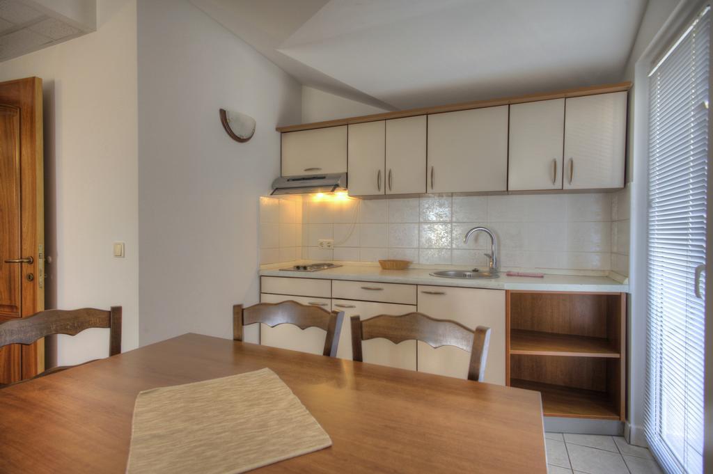Aparthotel Zaton Zaton  Exteriör bild