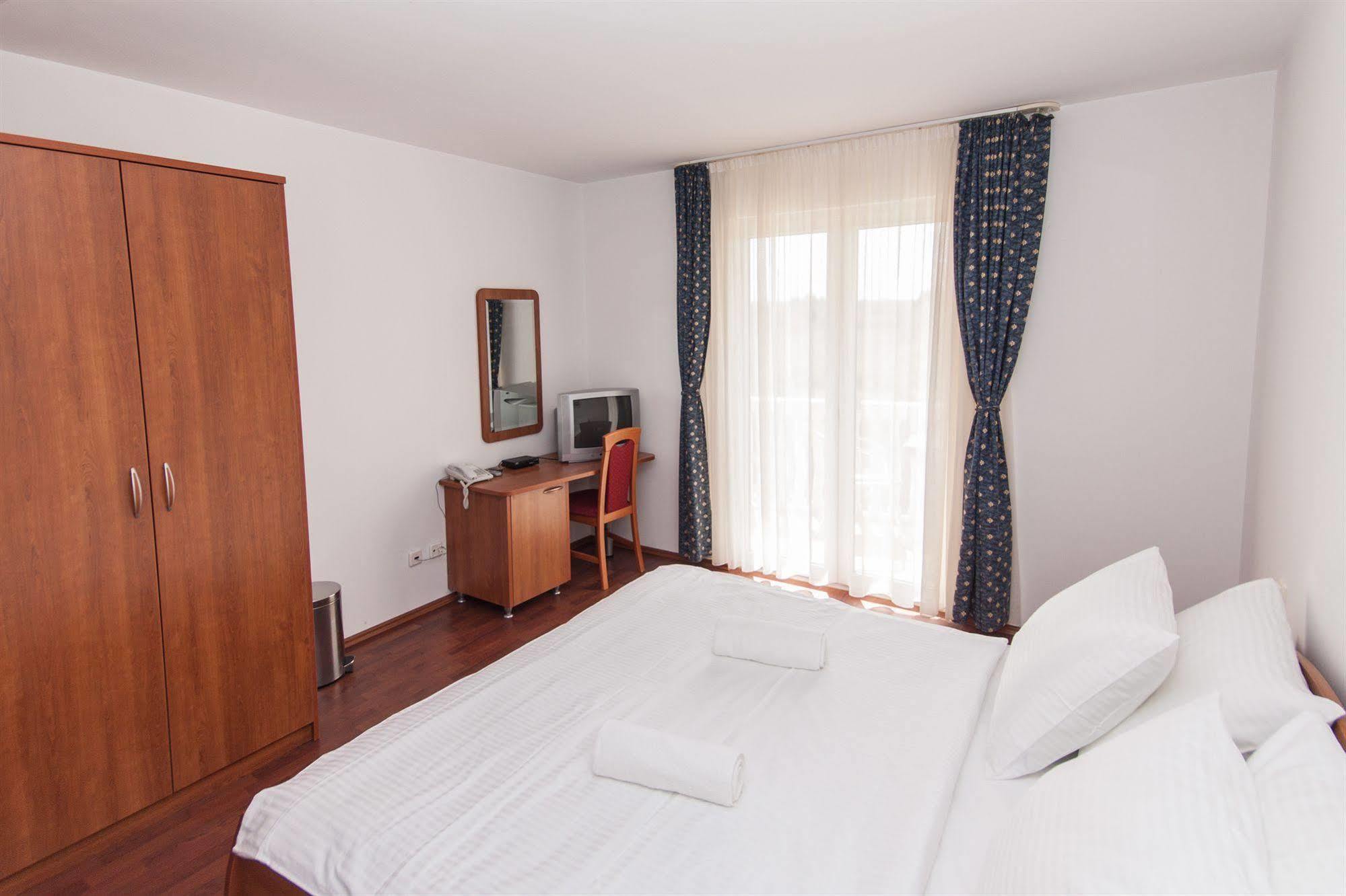 Aparthotel Zaton Zaton  Exteriör bild
